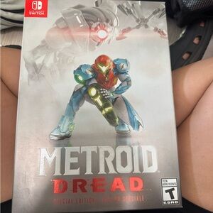 Nintendo Metroid Dread Special Edition - Red and Silver